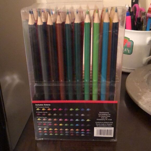 70 Assorted Colored Pencils New in Packaging - Picture 6 of 9